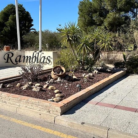 Orihuela - Las Ramblas - Casa Pino Dehesa de Campoamor  Extérieur photo
